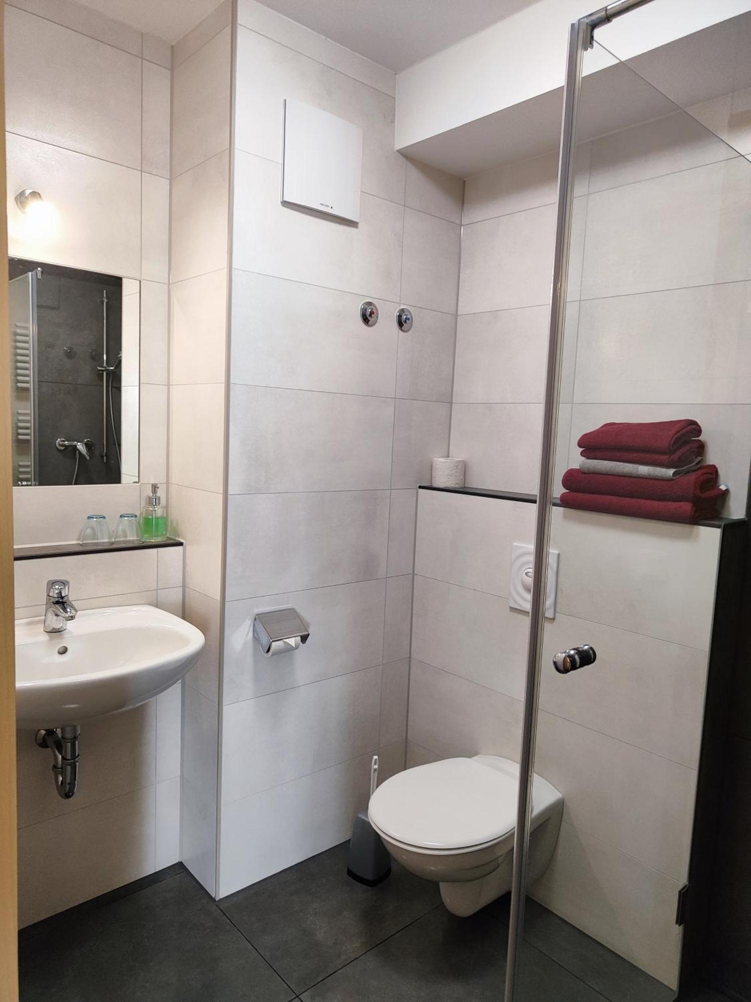 Wirtshaus Zur Bina Hotel วิล์สบิบวร์ก ภายนอก รูปภาพ
