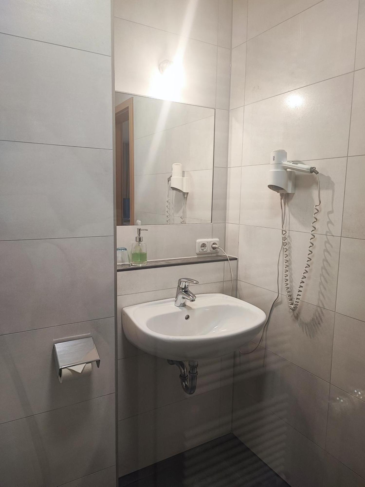 Wirtshaus Zur Bina Hotel วิล์สบิบวร์ก ภายนอก รูปภาพ